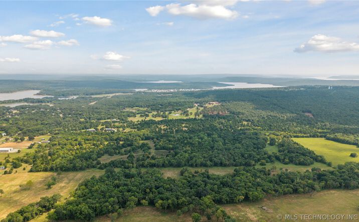 Pictures of Land property located at 2 Cardell Way, Eufaula, OK 74432 for sales - image #1