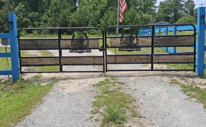 Pictures of Hospitality, Land, Special Purpose property located at 1237 Belgrade-Swansboro Rd, Hubert, NC 28539 for sales - image #1