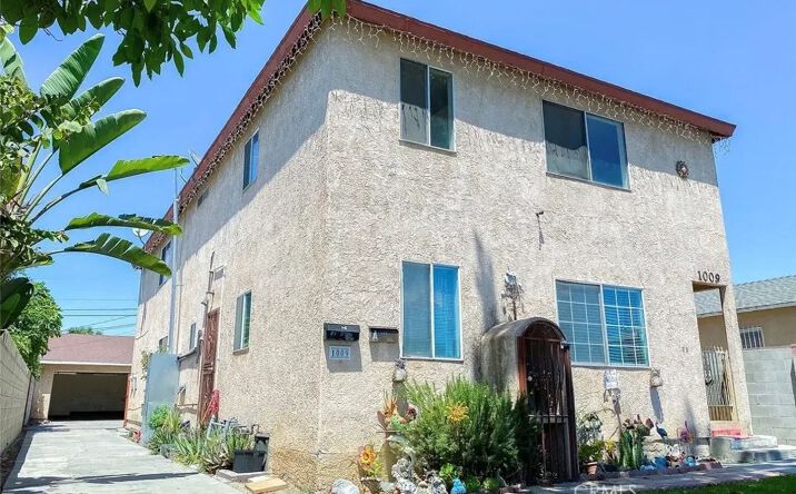 Pictures of Multifamily property located at 1009 E Stockton Ave, Compton, CA 90221 for sales - image #1