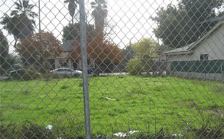 Pictures of Land property located at 543 W. Center St., Pomona, CA 91768 for sales - image #1