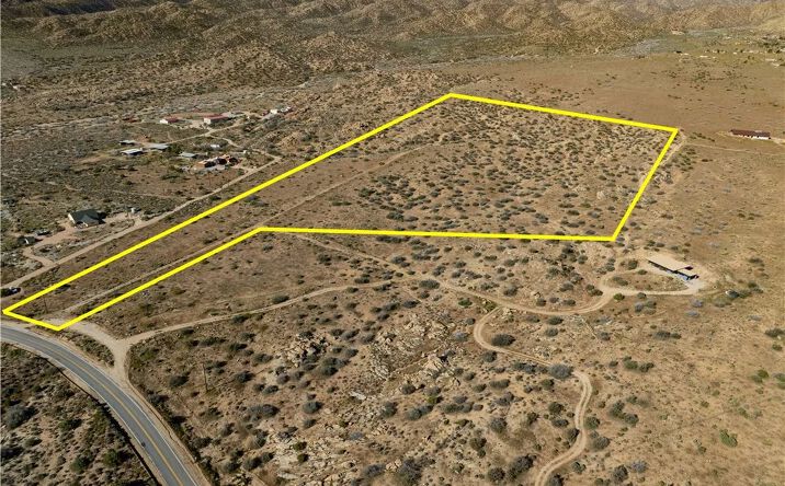 Pictures of Land property located at 51856 Trails End, Pioneertown, CA 92268 for sales - image #1