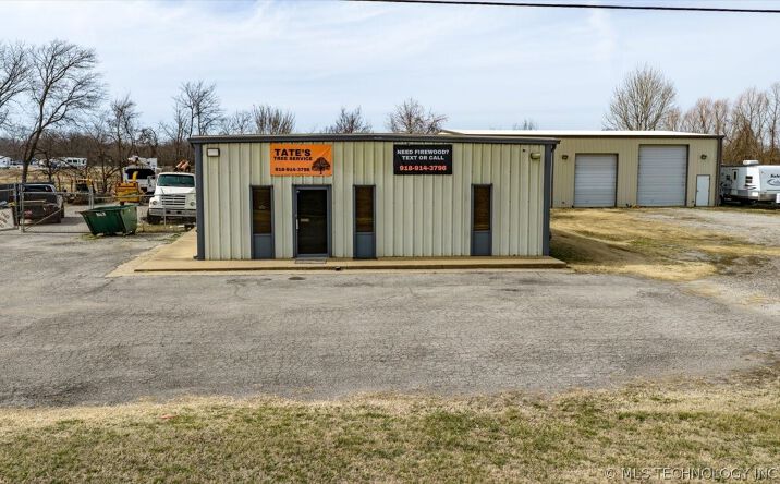 Pictures of Industrial, Office property located at 1065 Washington Boulevard, Dewey, OK 74029 for sales - image #1
