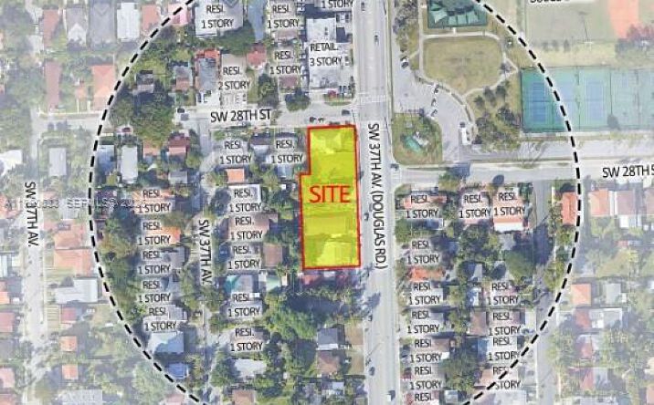 Pictures of Office, Mixed Use property located at 2810 SW 37th Ave, Miami, FL 33133 for sales - image #1
