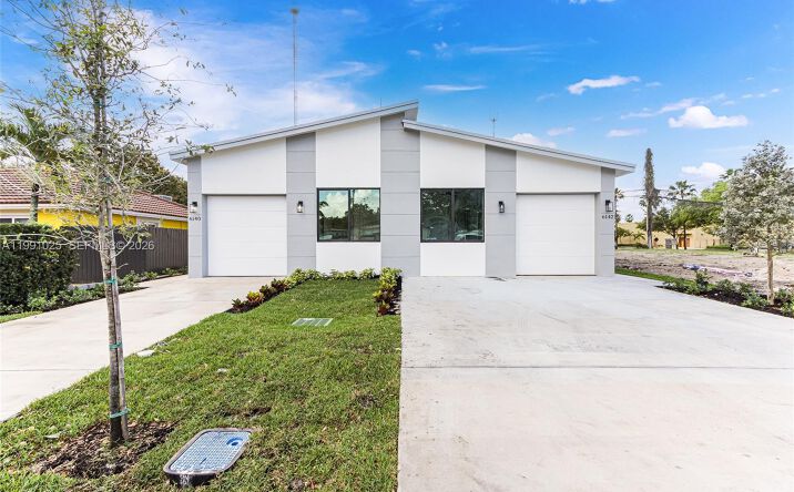 Pictures of Multifamily property located at 6140 SW 39th St, Miramar, FL 33023 for sales - image #1