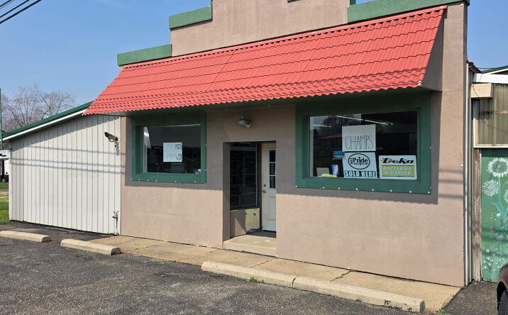 Pictures of Industrial, Mixed Use, Office, Retail property located at 681 Webster St, South Webster, OH 45682 for sales - image #1