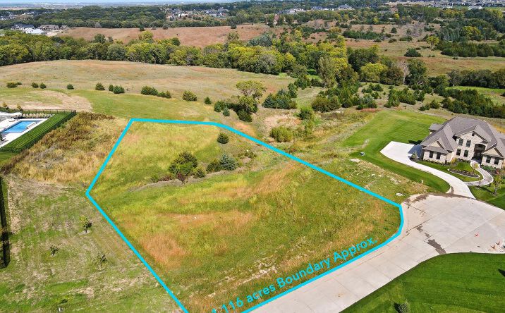 Pictures of Land property located at 22426 N Plz Cir, Elkhorn, NE 68022 for sales - image #1