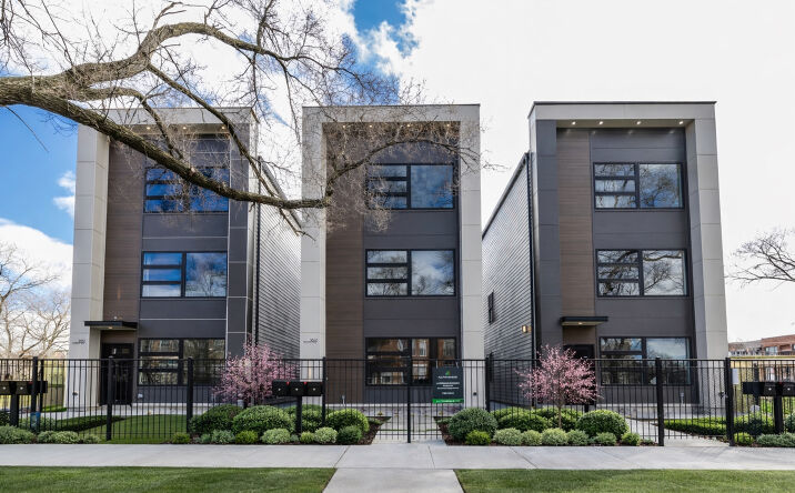 Pictures of Multifamily property located at 5637-43 S Prairie Avenue, Chicago, IL 60637 for sales - image #1