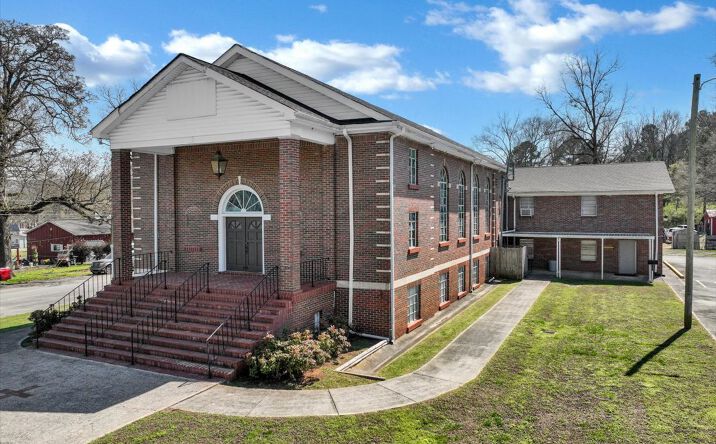 Pictures of Hospitality, Mixed Use, Office, Retail property located at 3rd St SW, Garden City, AL 35070 for sales - image #1