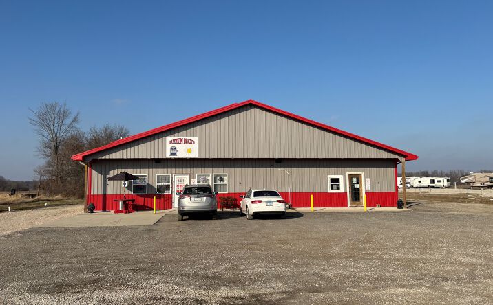 Pictures of Business for Sale, Hospitality, Land, Mixed Use, Multifamily property located at 9274 E 1050th Ave, Robinson, IL 62454 for sales - image #1