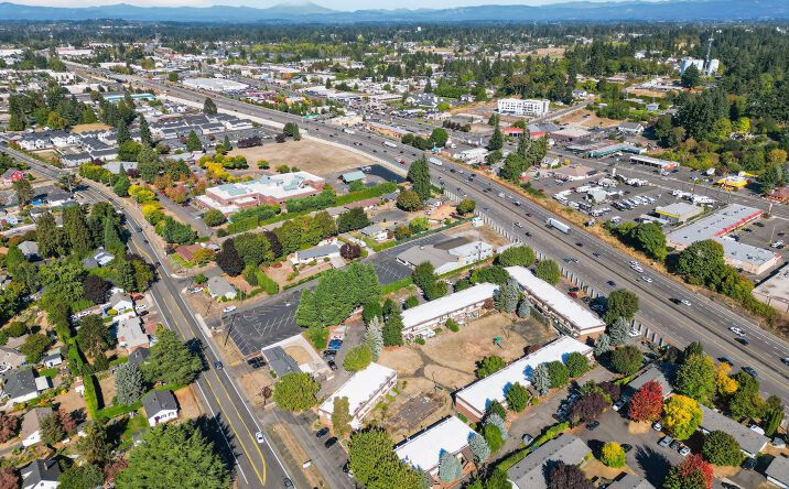 Pictures of Multifamily property located at 6405 NE Hazel Dell Ave, Vancouver, WA 98665 for sales - image #1