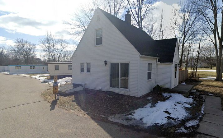 Pictures of Mobile Home Park, Multifamily property located at 10364 Davison Rd, Davison, MI 48423 for sales - image #1