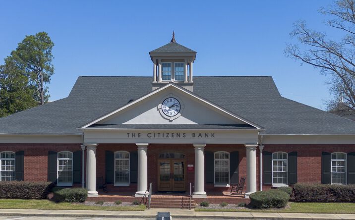 Pictures of Office, Retail property located at 301 W Main St, Carthage, MS 39051 for sales - image #1