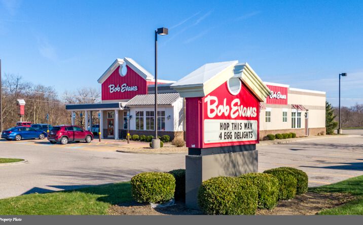 Pictures of Retail property located at 140 Park Dr, Weirton, WV 26062 for sales - image #1