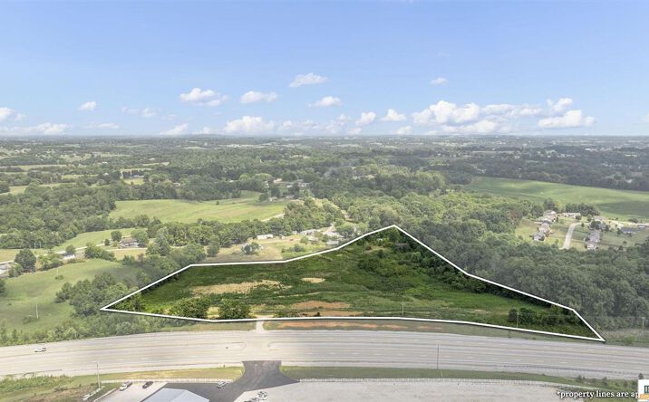 Pictures of Land property located at Veterans Outer Loop, Glasgow, KY 42141 for sales - image #1
