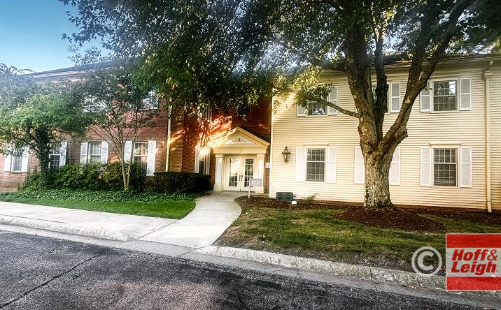 Pictures of Office property located at 8225 Brecksville Rd, Brecksville, OH 44141 for sales - image #1