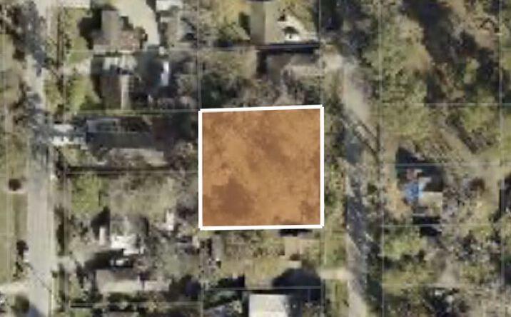 Pictures of Land property located at 9309 Grady St, Houston, TX 77016 for sales - image #1