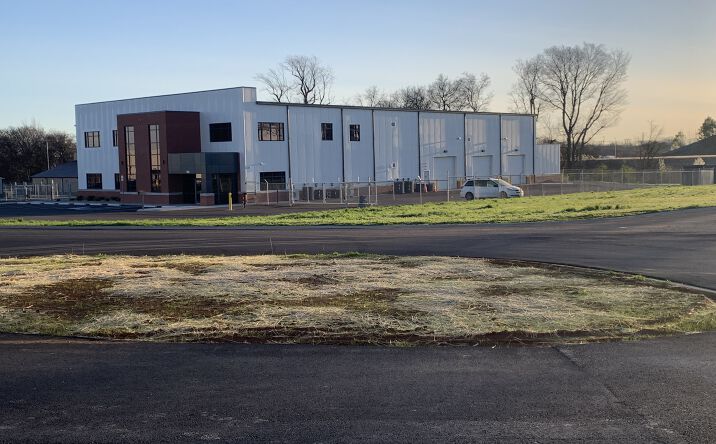 Pictures of Industrial property located at Kapsia Wy, Clarksville, TN 37043 for sales - image #1