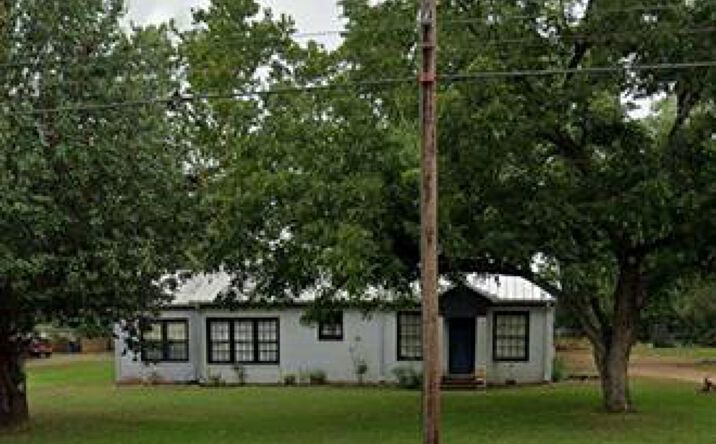 Pictures of Land, Mixed Use, Multifamily, Office property located at 506 E Royall Blvd, Malakoff, TX 75148 for sales - image #1