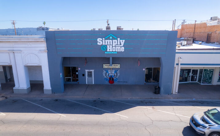 Pictures of Retail property located at 607 Main St, El Centro, CA 92243 for sales - image #1