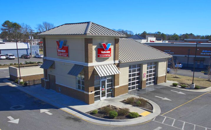 Pictures of Retail property located at 3903 Red Bank Rd, Cincinnati, OH 45227 for sales - image #1