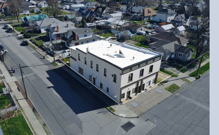 Pictures of Multifamily property located at 2228 N Astor St, Spokane, WA 99207 for sales - image #1