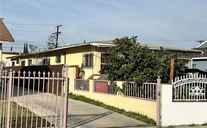 Pictures of Multifamily property located at 145 W 115th, Los Angeles, CA 90061 for sales - image #1
