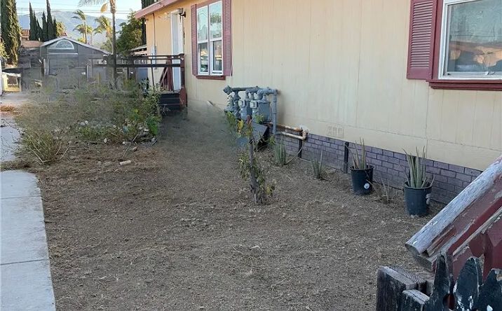 Pictures of Multifamily property located at 1247 E Street, Corona, CA 92882 for sales - image #1