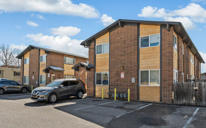 Pictures of Multifamily property located at 3035 17th Ave, Longmont, CO 80503 for sales - image #1