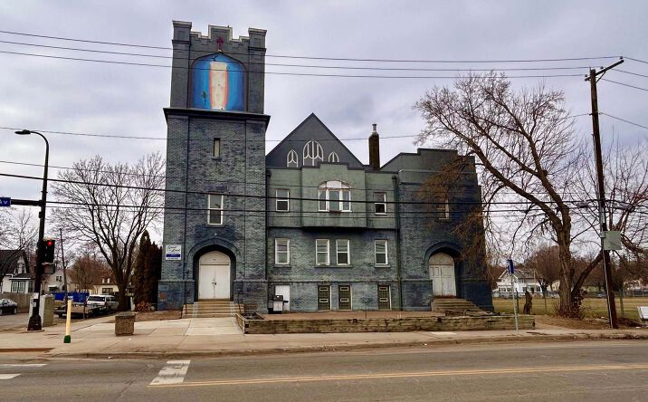 Pictures of Special Purpose property located at 1001 N Penn Ave, Minneapolis, MN 55411 for sales - image #1