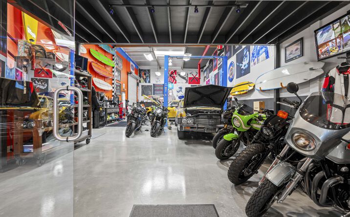 Pictures of Industrial property located at 2639 Lavery Ct, Thousand Oaks, CA 91320 for sales - image #1