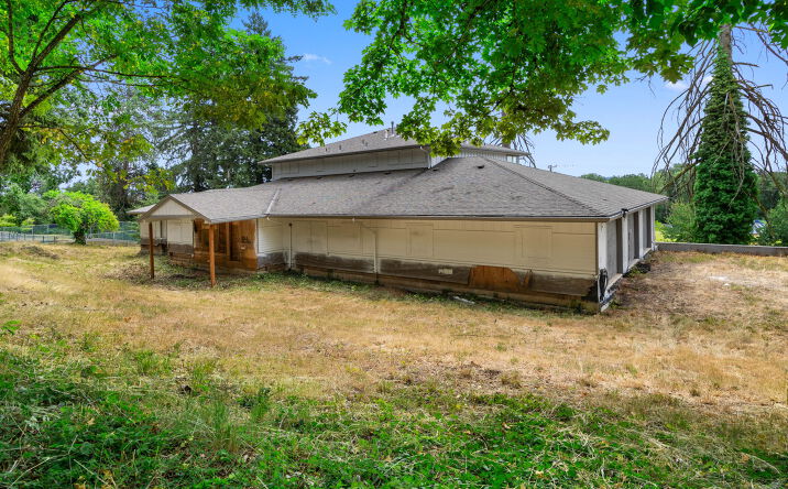 Pictures of Mixed Use, Multifamily, Senior Living, Special Purpose property located at 15990 SW 133rd Ave, Portland, OR 97224 for sales - image #1