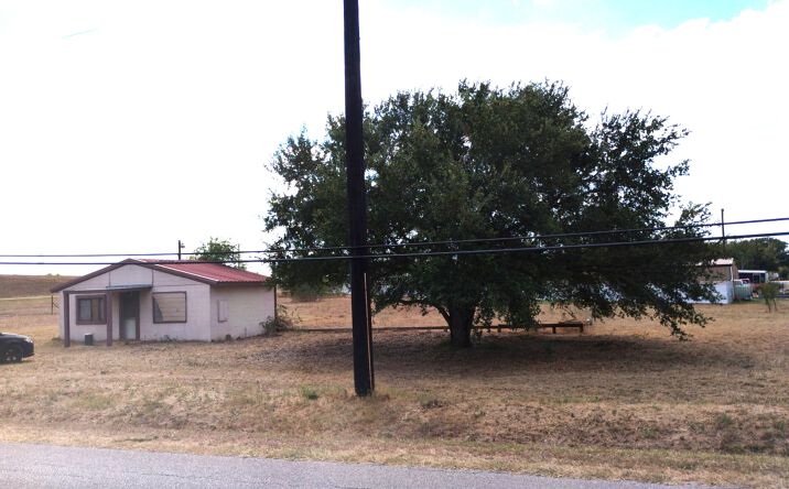 Pictures of Retail, Office property located at 17095 Old Corpus Christi Rd, Elmendorf, TX 78112 for sales - image #1