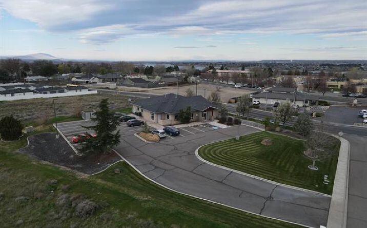 Pictures of Office, Industrial property located at 1123 N Grant, Kennewick, WA 99336 for sales - image #1