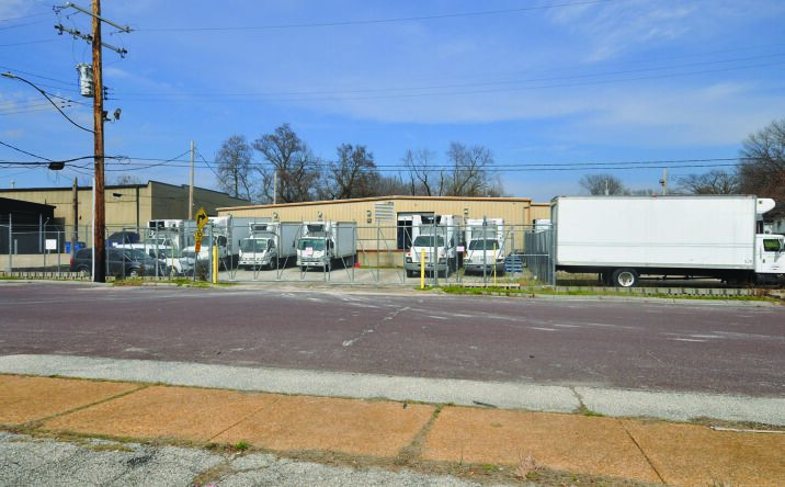 Pictures of Retail, Industrial property located at 6613 Lillian Ave, Jennings, MO 63136 for sales - image #1