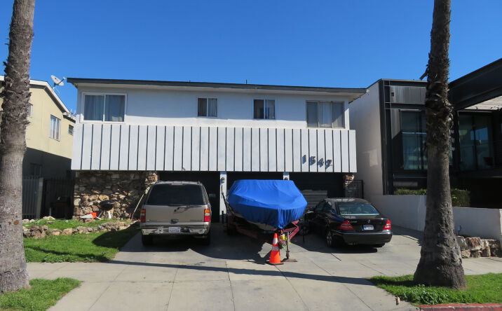 Pictures of Multifamily property located at 1547 Euclid St, Santa Monica, CA 90404 for sales - image #1