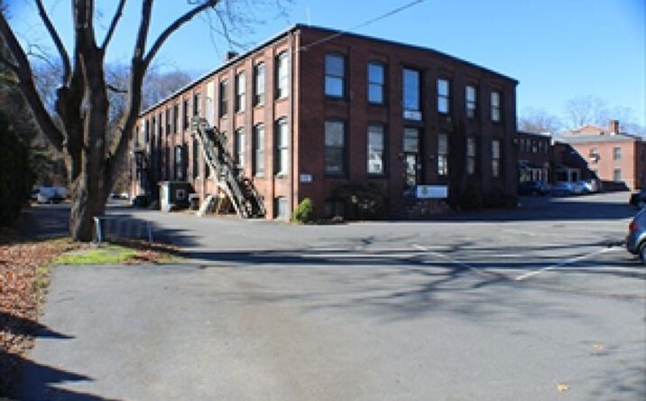 Pictures of Office, Industrial property located at 320 Riverside Dr - Unit 3, Northampton, MA 01062 for sales - image #1