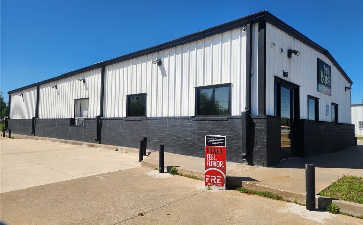 Pictures of Industrial property located at 1208 N Mingo Road A, Tulsa, OK 74116 for sales - image #1