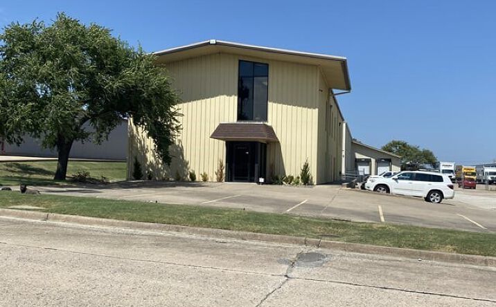 Pictures of Office, Industrial property located at 6943 E 12th Street, Tulsa, OK 74112 for sales - image #1