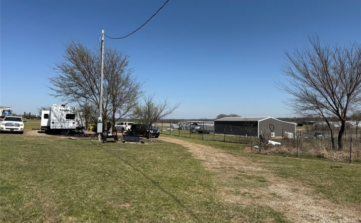 Pictures of Special Purpose property located at 383162 E 1040 Road, Okemah, OK 74859 for sales - image #1
