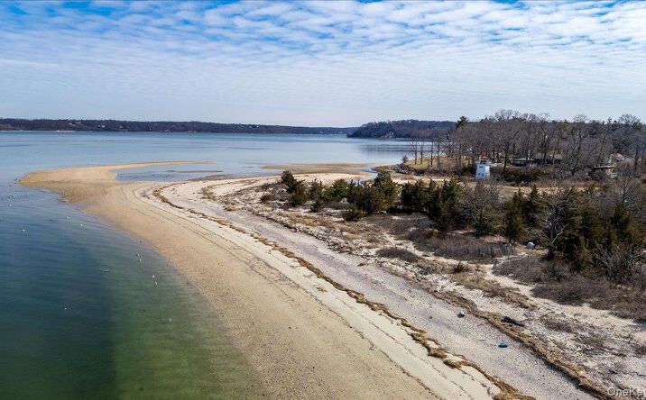 Pictures of Land property located at 224 Centre Island Road, Oyster Bay, NY 11771 for sales - image #1