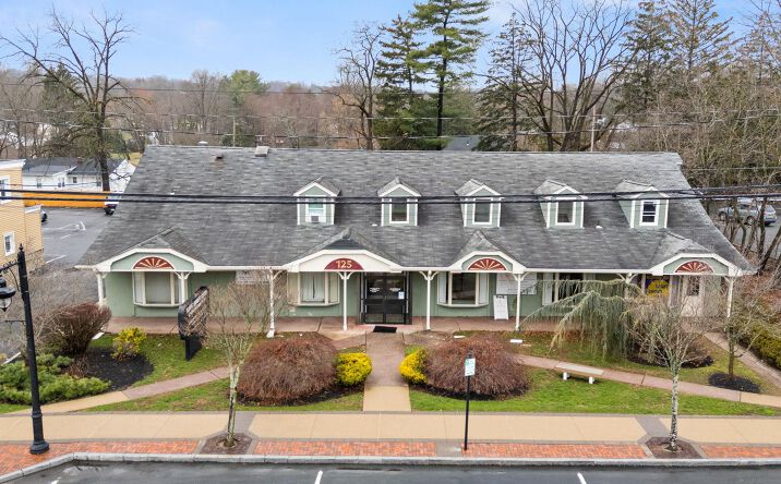 Pictures of Business for Sale, Office property located at 125 S Main Street, Clarkstown, NY 10956 for sales - image #1