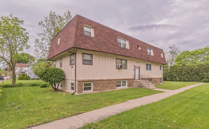 Pictures of Multifamily property located at 26045 S Oak Road, Monee, IL 60449 for sales - image #1