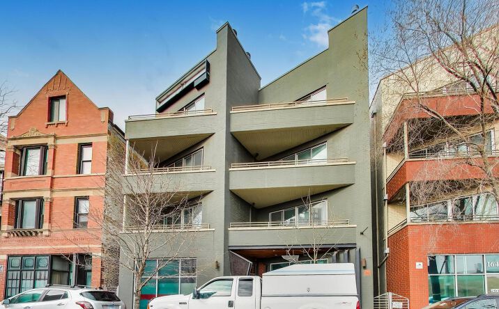 Pictures of Office property located at 1636 N Bosworth Avenue, Chicago, IL 60642 for sales - image #1