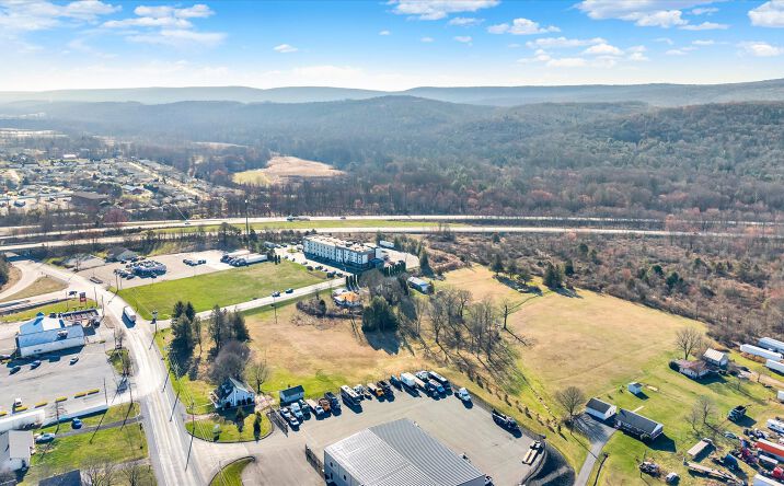 Pictures of Land property located at 14 Anspach Dr, Pine Grove, PA 17963 for sales - image #1