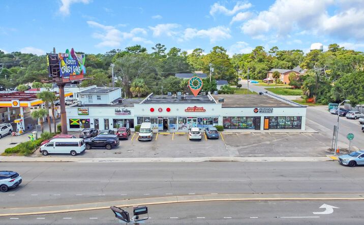 Pictures of Retail property located at 1609 N Kings Hwy. , D, Myrtle Beach, SC 29577 for sales - image #1