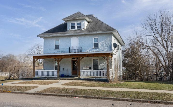 Pictures of Multifamily property located at 532 E Cook Street, Portage, WI 53901 for sales - image #1