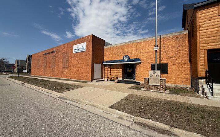 Pictures of Hospitality, Mixed Use, Special Purpose property located at 1026 6th St, Port Huron, MI 48060 for sales - image #1