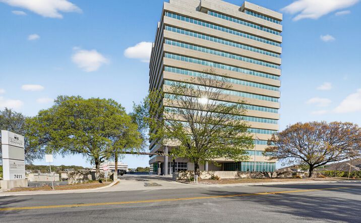 Pictures of Office property located at 7411 John Smith Dr, San Antonio, TX 78229 for sales - image #1
