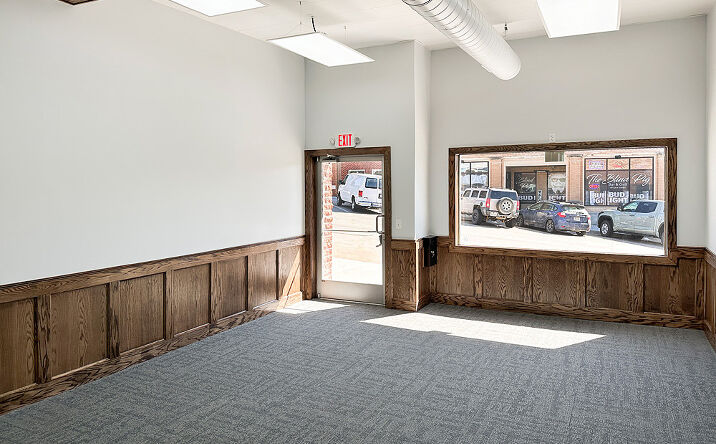 Pictures of Mixed Use, Office, Retail property located at 166 Main St, Springfield, NE 68059 for sales - image #1