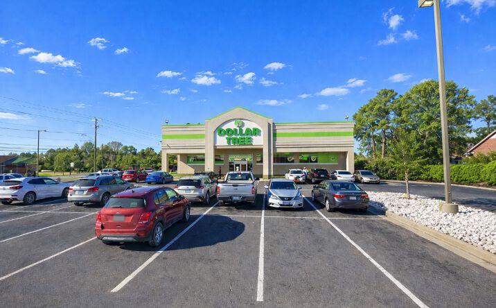 Pictures of Retail property located at 1825 E 10th St, Roanoke Rapids, NC 27870 for sales - image #1